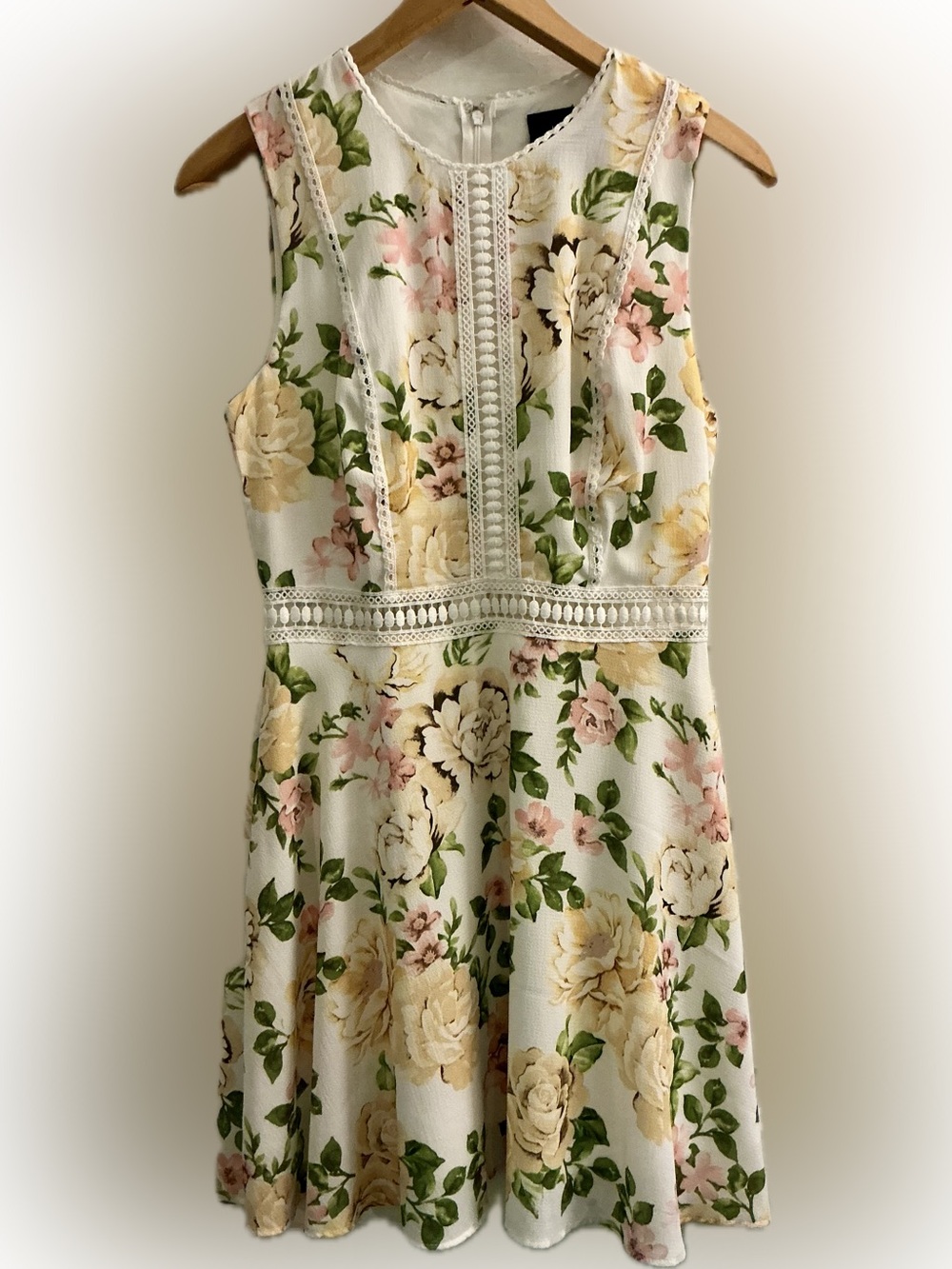 Disney Princess Yellow Floral Fit & Flare Dress Size Medium Cottagecore